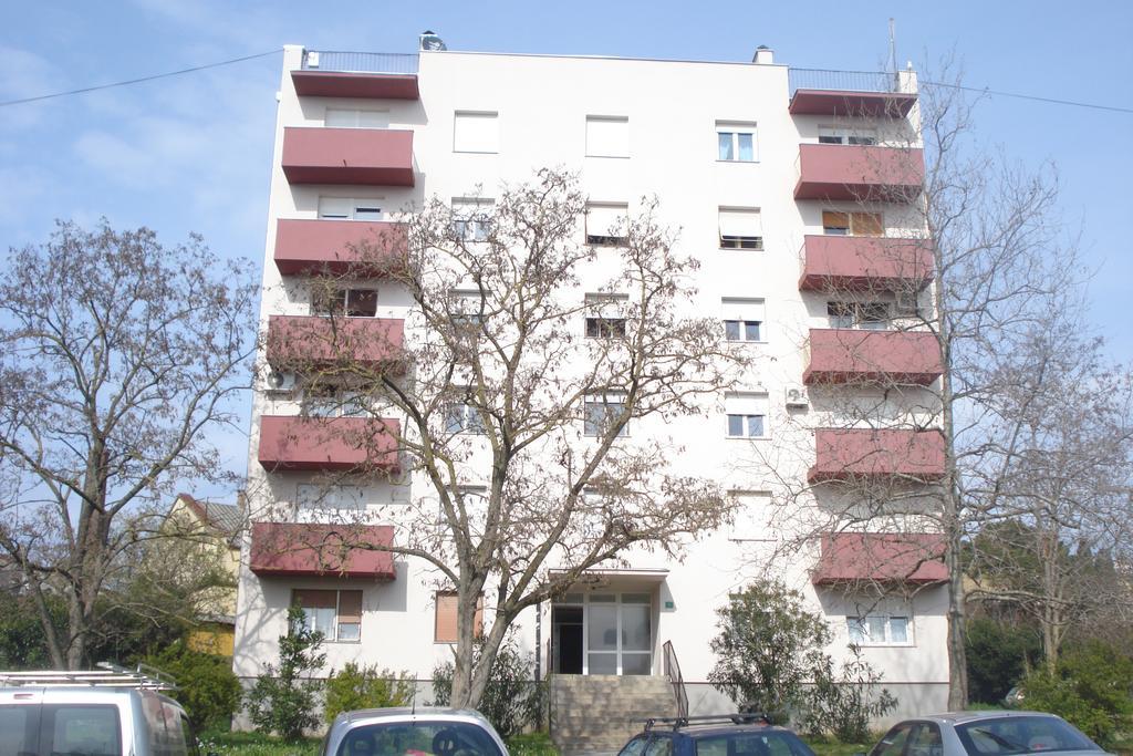 Apartments Katica PUY Exterior foto